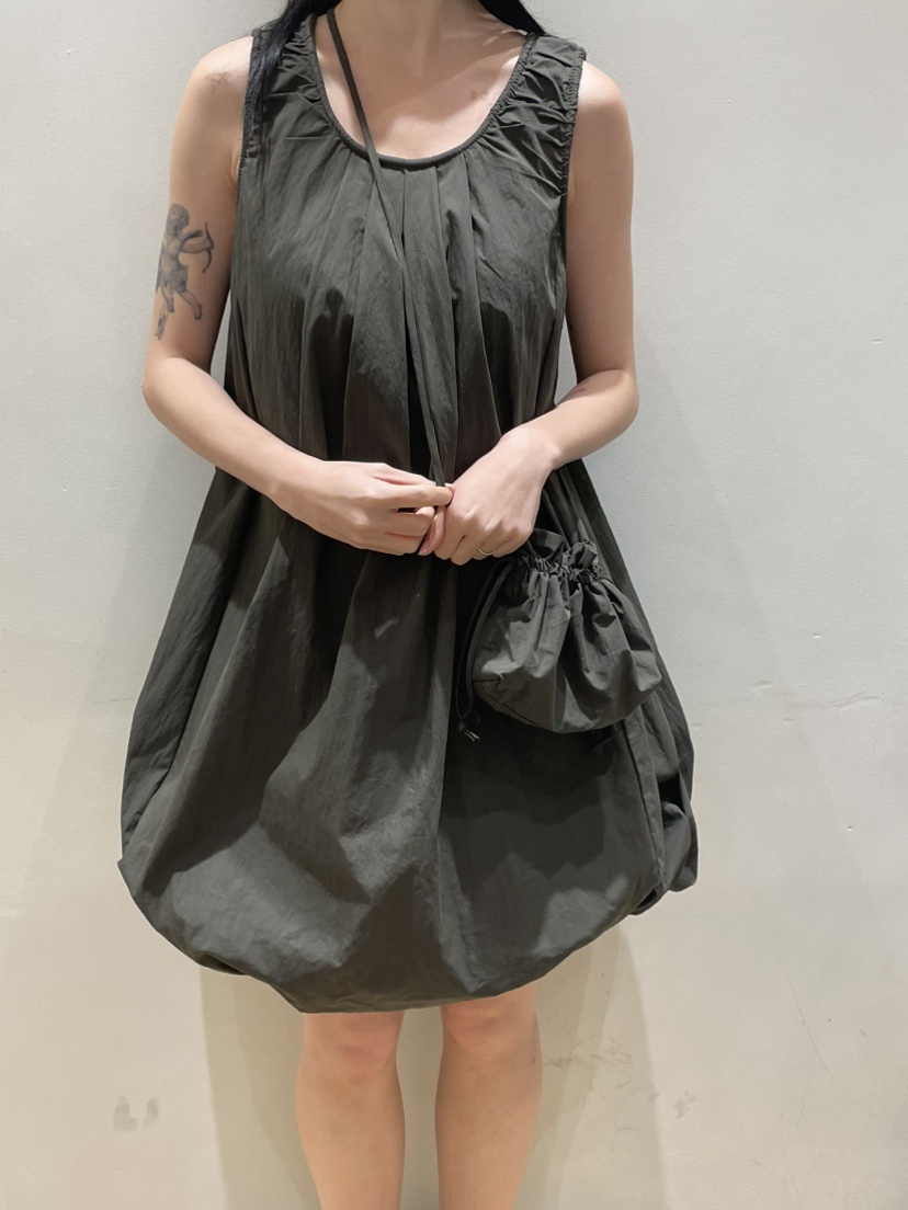 NEOUL東大門實拍女士新品26春夏時尚人氣推薦連衣裙OPS含包NEOUL/ahin雙領標簽連衣裙