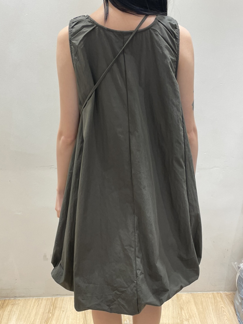 NEOUL東大門實拍女士新品26春夏時尚人氣推薦連衣裙OPS含包NEOUL/ahin雙領標簽連衣裙
