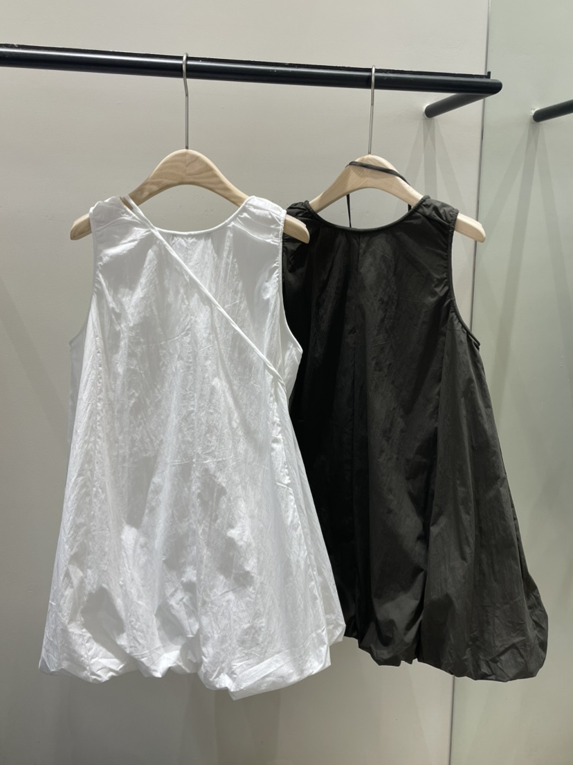 NEOUL東大門實拍女士新品26春夏時尚人氣推薦連衣裙OPS含包NEOUL/ahin雙領標簽連衣裙