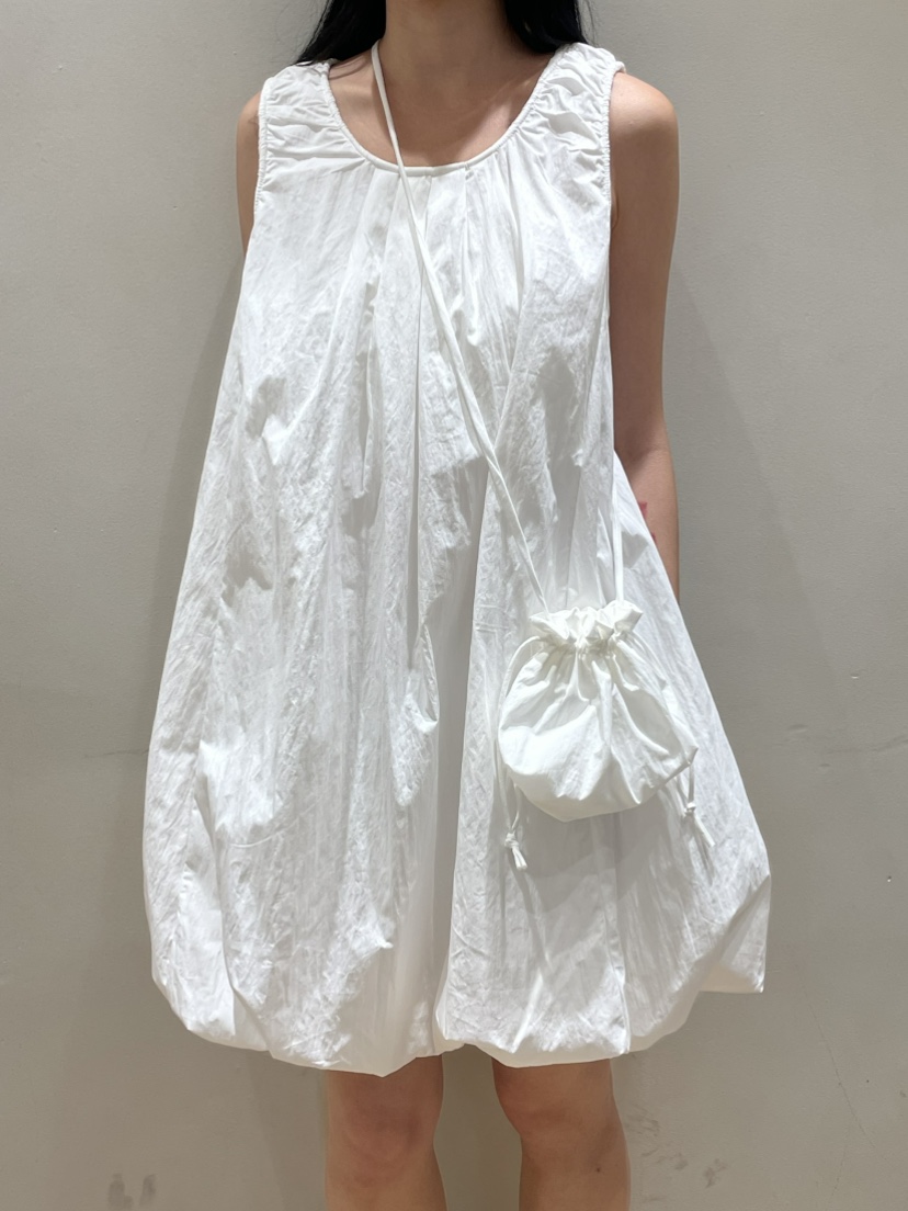 NEOUL東大門實拍女士新品26春夏時尚人氣推薦連衣裙OPS含包NEOUL/ahin雙領標簽連衣裙圖色1
