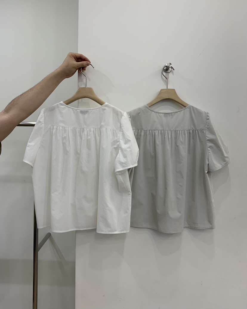 JUEDE韓國代購女裝新款26春夏襯衫蕾絲衫JUEDE襯衫/蕾絲衫