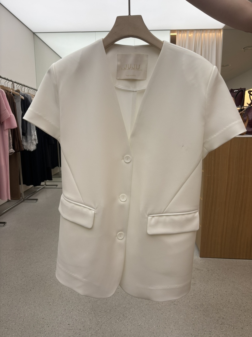 JUJU東大門直郵女裝新品熱賣人氣休閑真品時尚職業26春夏夾克JUJU夾克圖色1