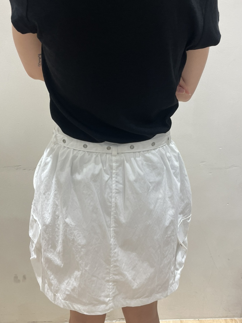 NEOUL東大門直郵女裝新款熱賣26春夏職業休閑人氣短裙含腰帶NEOUL/ahin雙領標簽短裙