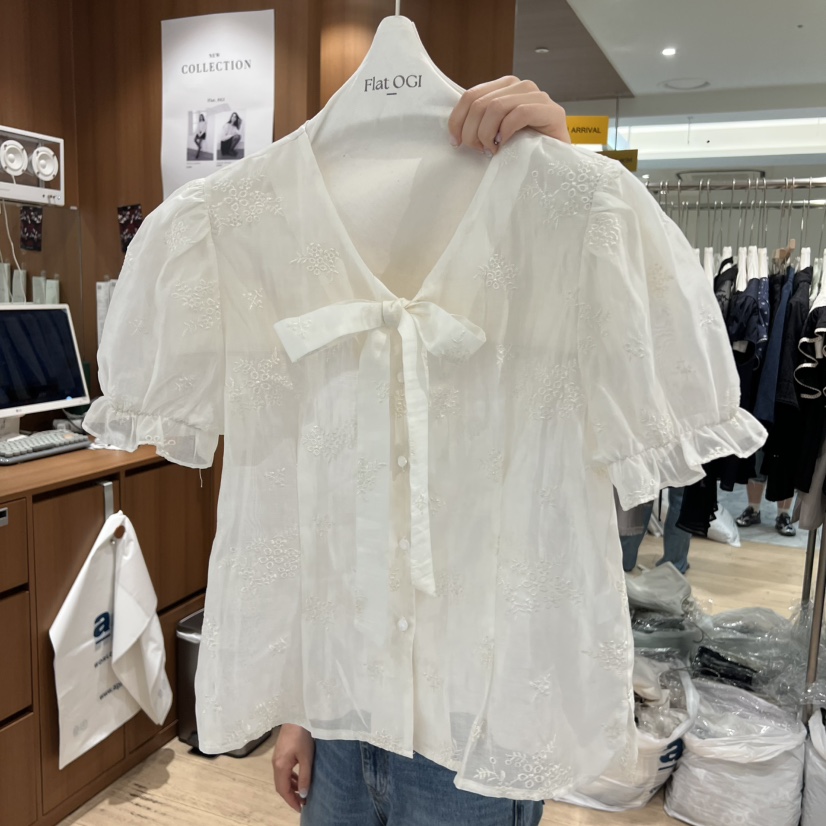 OGI東大門直郵女裝新款時尚職業休閑推薦熱賣襯衫蕾絲衫經典FLat OGI襯衫/蕾絲衫圖色1