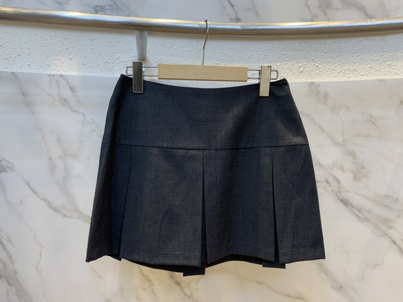 OLIVE TrEE東大門代購女裝新品真品休閑26春夏推薦人氣短裙OLIVE TrEE短裙圖色2