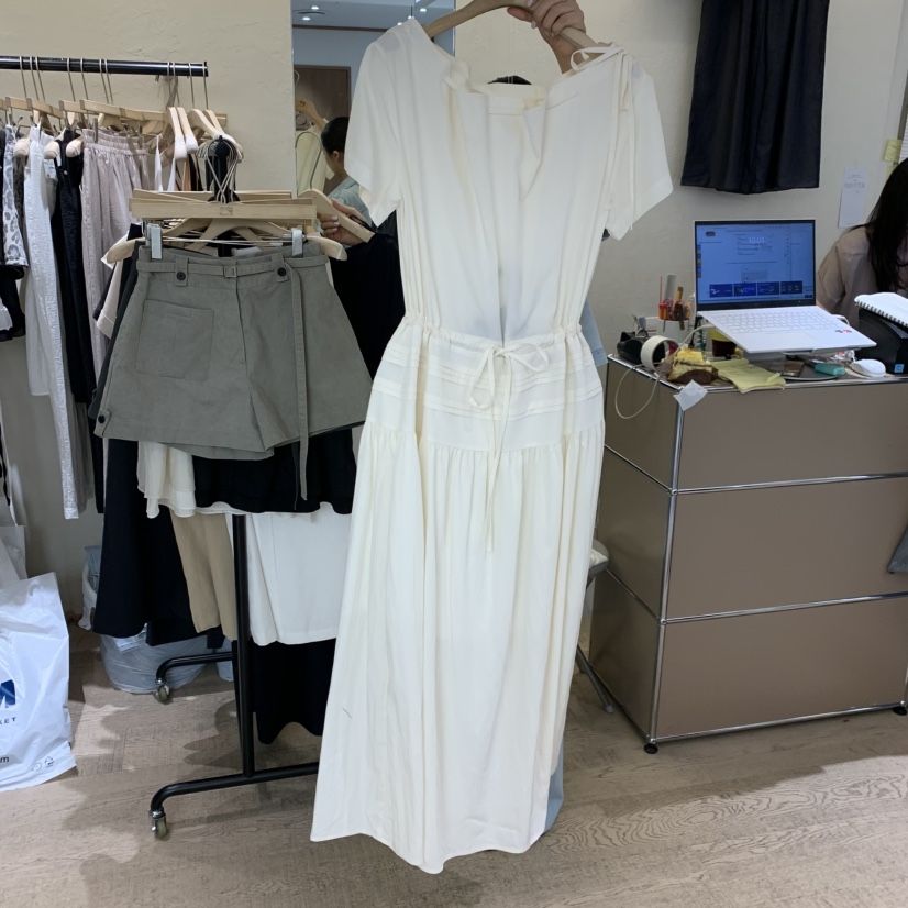 W AND J韓國直郵女裝新品人氣26夏季休閑熱賣時尚連衣裙W AND J連衣裙圖色1