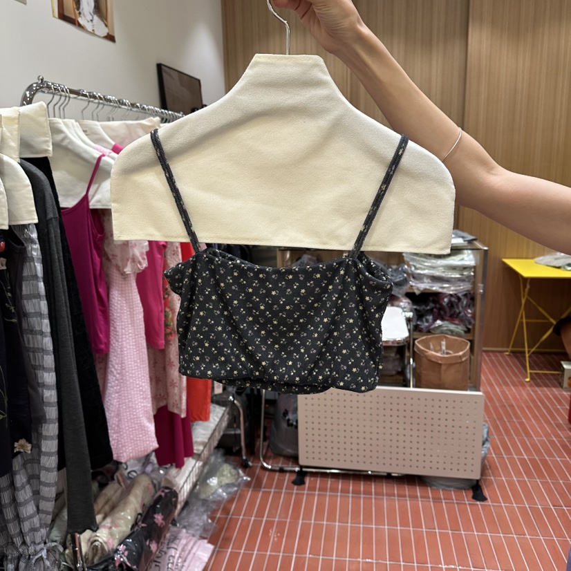 EEE東大門代購女裝新款熱賣人氣職業真品休閑26春夏吊帶背心EEE吊帶/背心