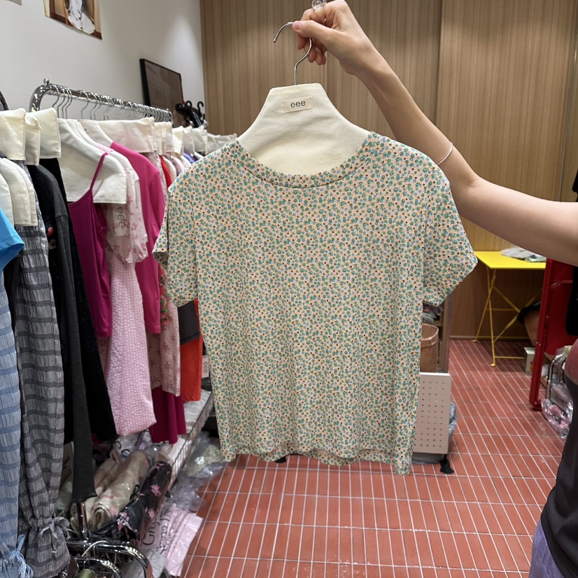 EEE韓國直郵實拍女士新品時尚推薦26夏季熱賣人氣休閑T恤EEET恤圖色1