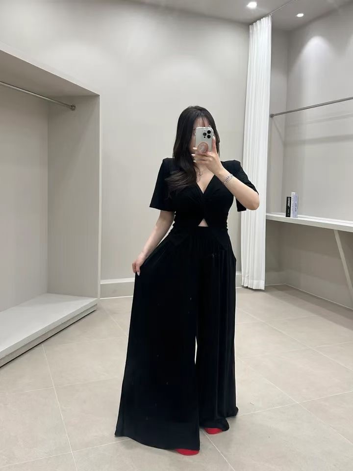 HEE SHOP韓國直郵女士新品休閑人氣時尚推薦26夏季熱賣套裝HEE SHOP套裝圖色2