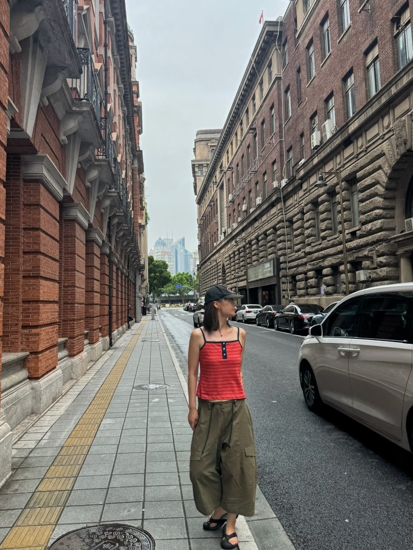 OLI SEOUL韓國代購女士新品人氣時尚26夏季休閑吊帶背心OLI SEOUL吊帶/背心