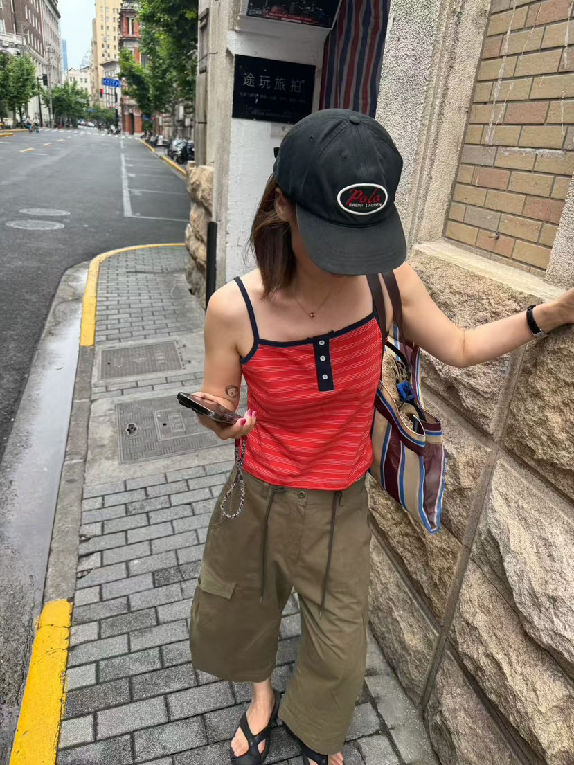 OLI SEOUL韓國代購女士新品人氣時尚26夏季休閑吊帶背心OLI SEOUL吊帶/背心