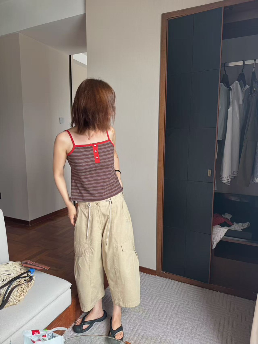 OLI SEOUL韓國代購女士新品人氣時尚26夏季休閑吊帶背心OLI SEOUL吊帶/背心