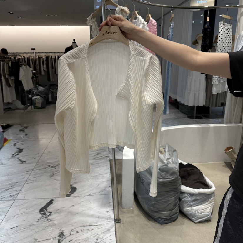 ACKER韓國直郵實拍女裝新款26夏季時尚襯衫蕾絲衫褶裥開衫ACKER襯衫/蕾絲衫圖色1