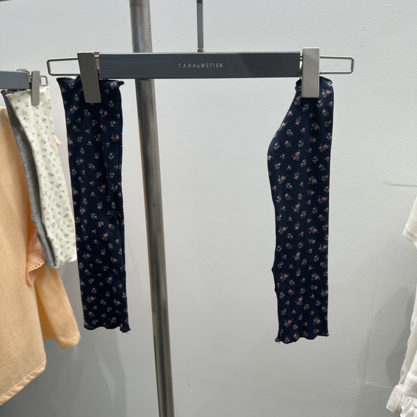 TARABY MOTION韓國東大門直郵女裝新品推薦人氣時尚襪子TARABY MOTION襪子圖色3