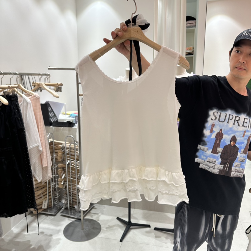 MINI UNNI韓國東大門代購女士新款人氣吊帶背心含胸花不含MINI UNNI吊帶/背心
