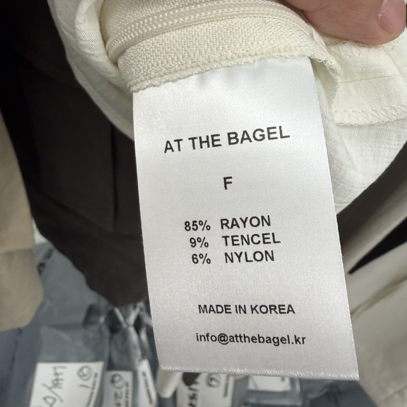 AT THE BAGEL韓國直郵實拍女裝新款推薦26夏季吊帶背心AT THE BAGEL吊帶/背心