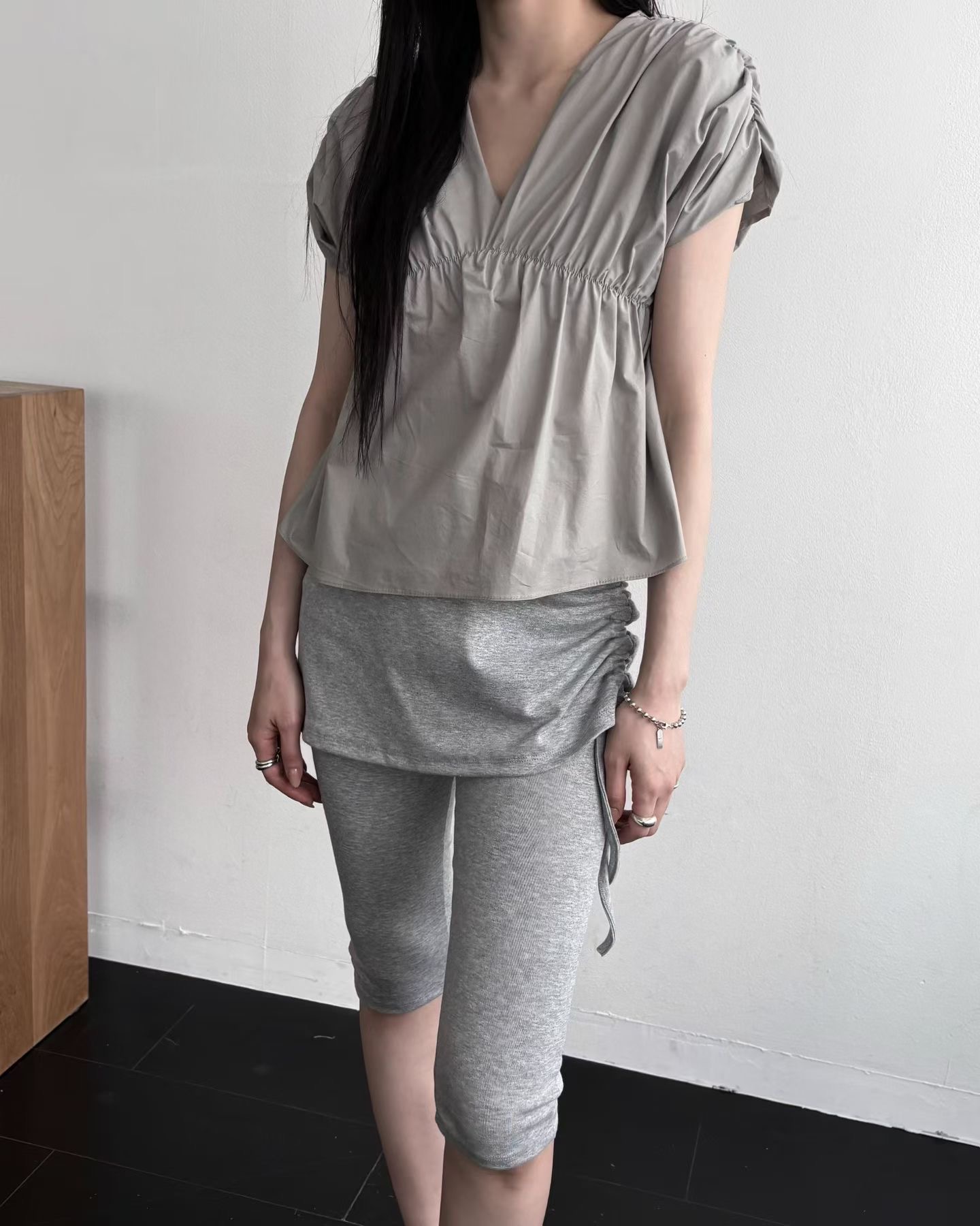 UNSANE韓國直郵實拍女士新款26夏季推薦人氣時尚襯衫蕾絲衫UNSANE襯衫/蕾絲衫
