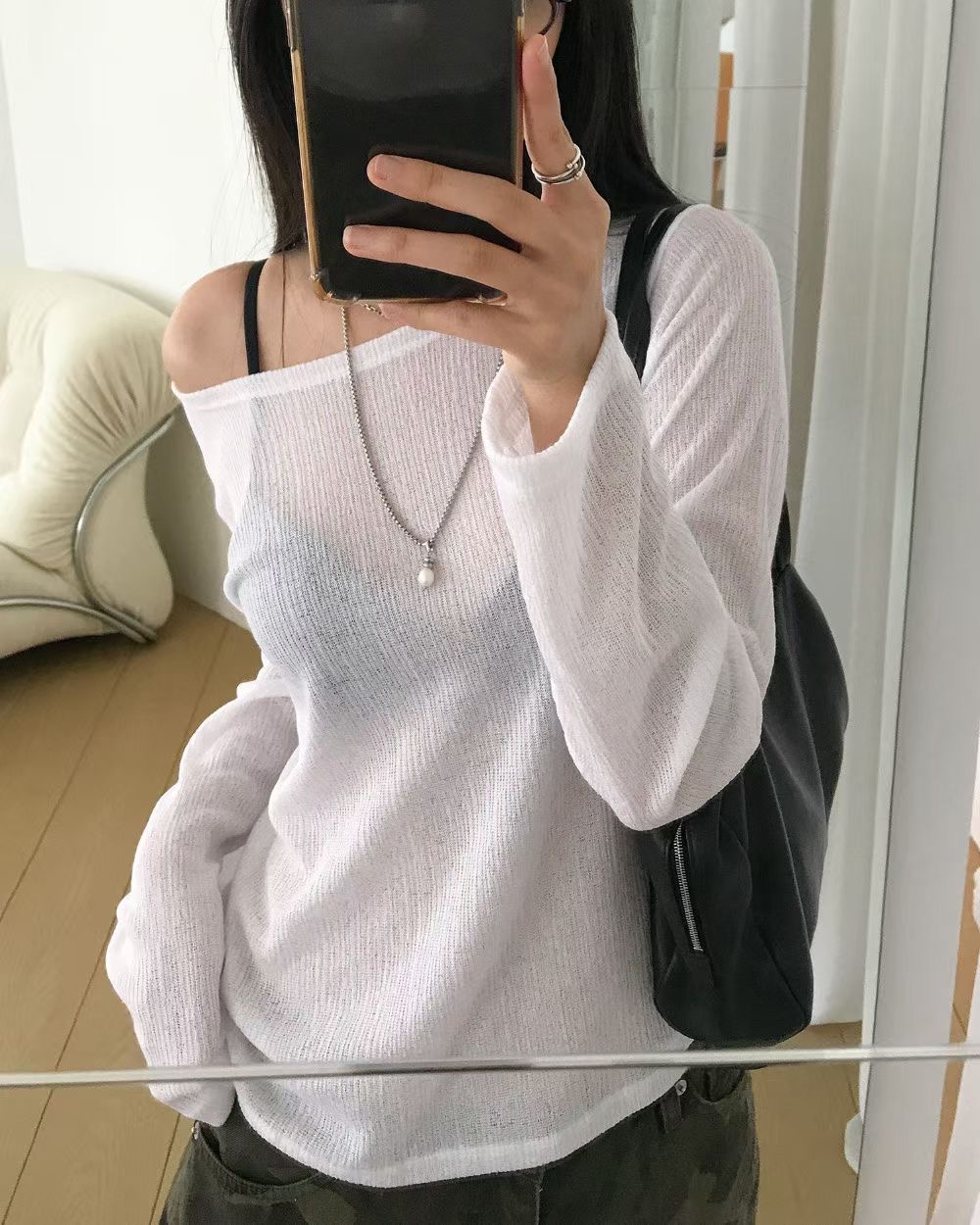 UNSANE東大門實拍韓國女裝新款時尚長袖T恤不含內搭亞麻布UNSANE長袖T恤圖色1