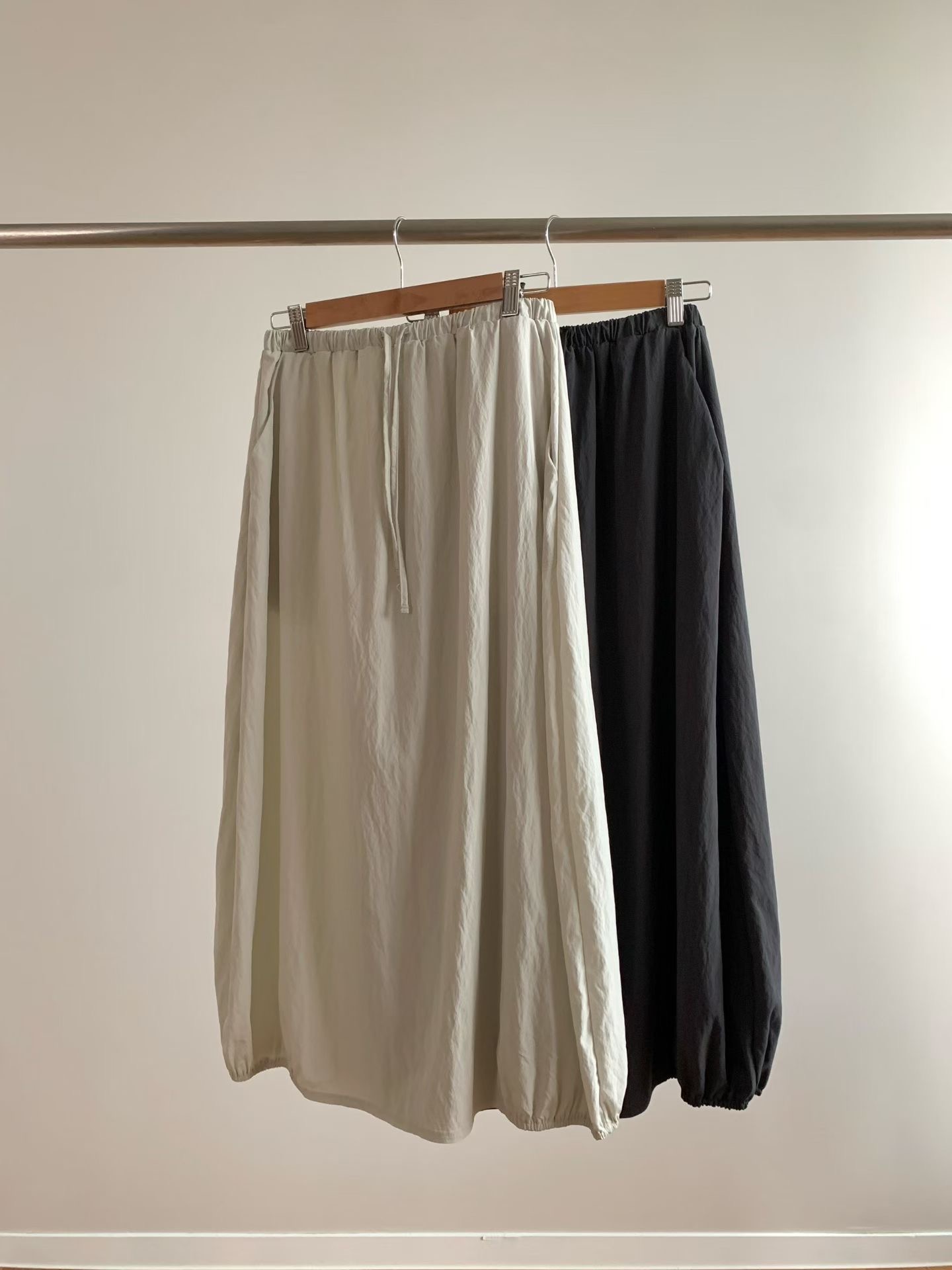NOMAD韓國直郵實拍女士新款26夏季休閑熱賣人氣推薦時尚長裙NOMAD長裙圖色2左二色