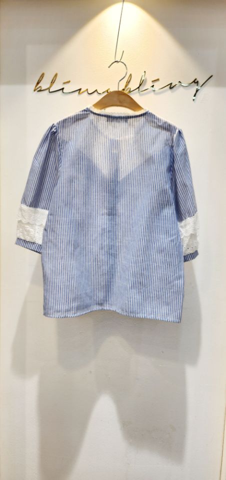 BLING BLING-S/RICO東大門代購女裝新品人氣襯衫蕾絲衫BLING BLING-S/RICO襯衫/蕾絲衫