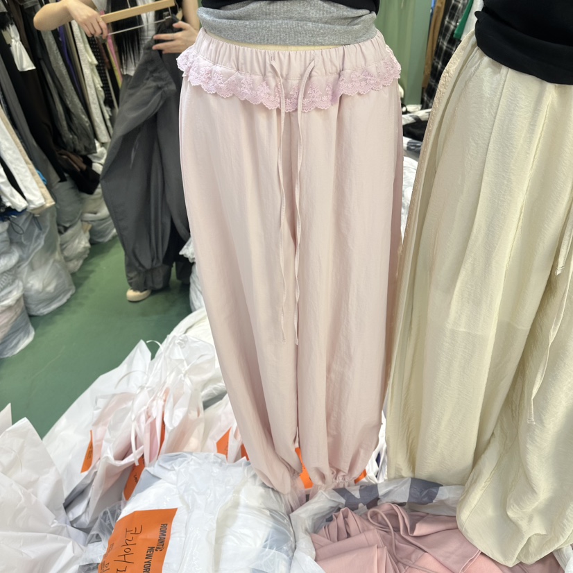 ROMANTIC NEWYORK東大門實拍女裝新品時尚真品休閑褲蕾絲ROMANTIC NEWYORK休閑褲圖色2