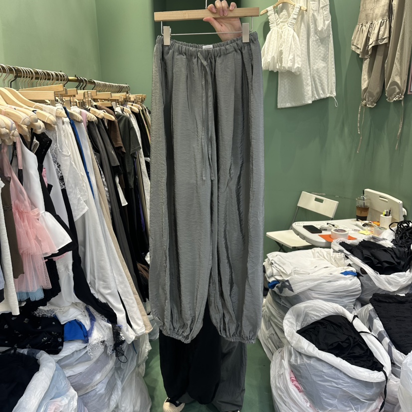ROMANTIC NEWYORK東大門實拍女士新品時尚職業26春夏休閑褲ROMANTIC NEWYORK休閑褲圖色2