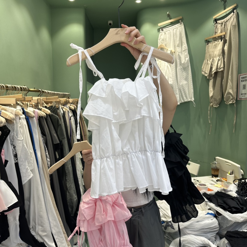 ROMANTIC NEWYORK韓國代購女裝新品推薦時尚吊帶背心荷葉邊ROMANTIC NEWYORK吊帶/背心圖色1