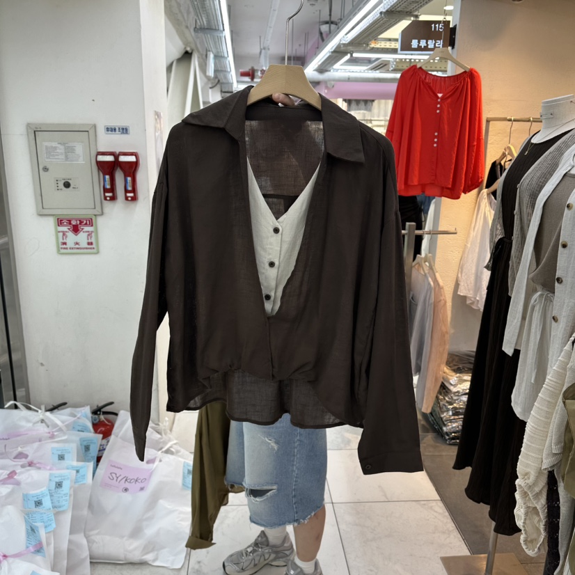 FLYFLY/LULULALLA/LIVE東大門直郵女裝新款休閑襯衫蕾絲衫假兩件FLYFLY/LULULALLA/LIVE襯衫/蕾絲衫圖色2