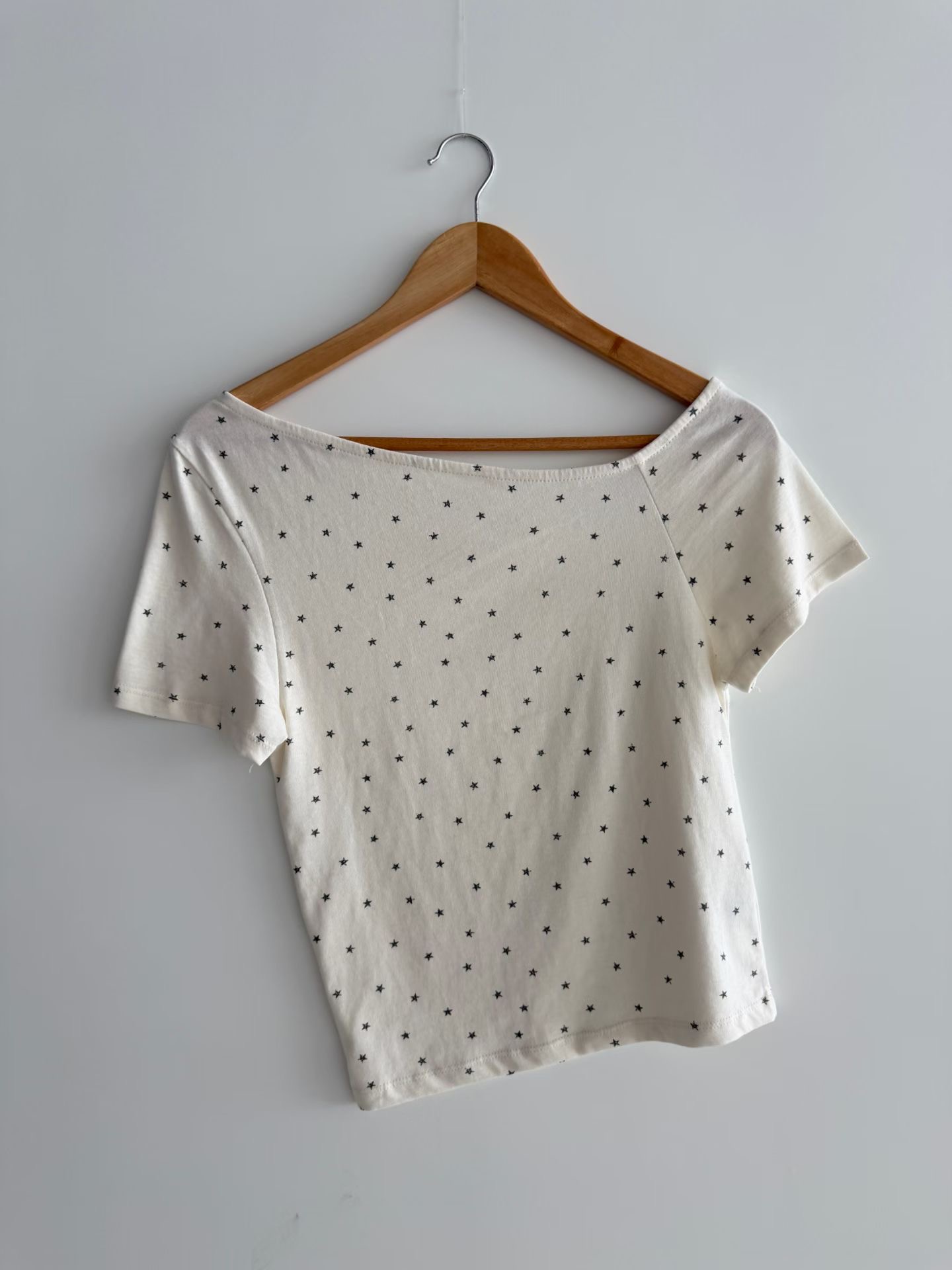 DOTNODI（無品牌標）/HIGH COLOR/NODI東大門代購女士新款熱賣T恤DOTNODI（無品牌標）/HIGH COLOR/NODIT恤圖色2