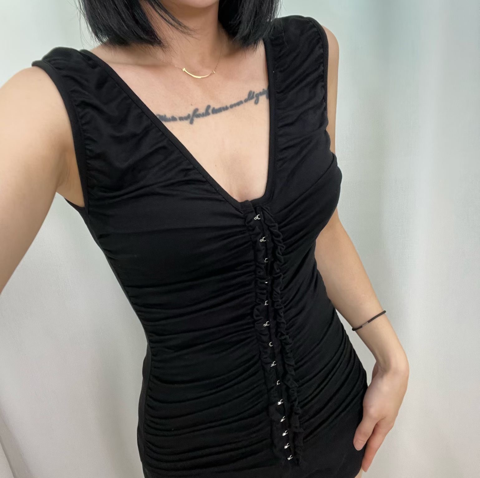BOY MEET GIRL-T東大門直郵女裝新品人氣休閑吊帶背心BOY MEET GIRL-T吊帶/背心圖色3
