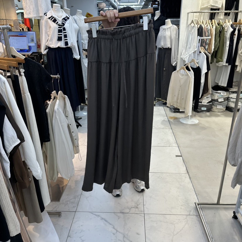 FLYFLY/LULULALLA/LIVE韓國直郵女裝新品熱賣休閑褲荷葉邊FLYFLY/LULULALLA/LIVE休閑褲圖色2墨色