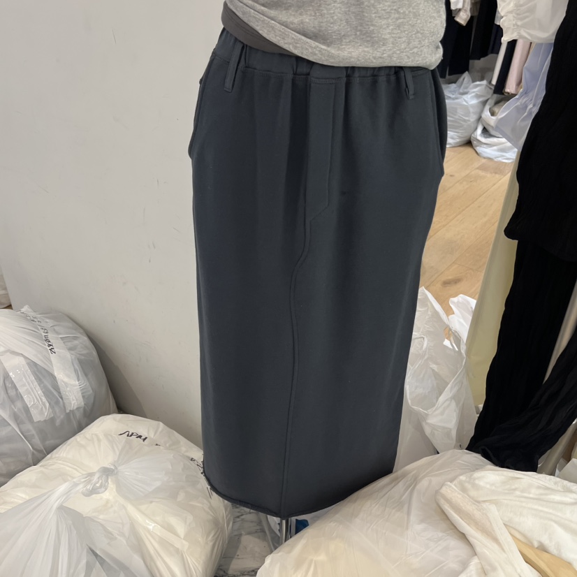 FOREST韓國代購女士新款時尚職業真品熱賣26春夏長裙毛絨FOREST長裙圖色2