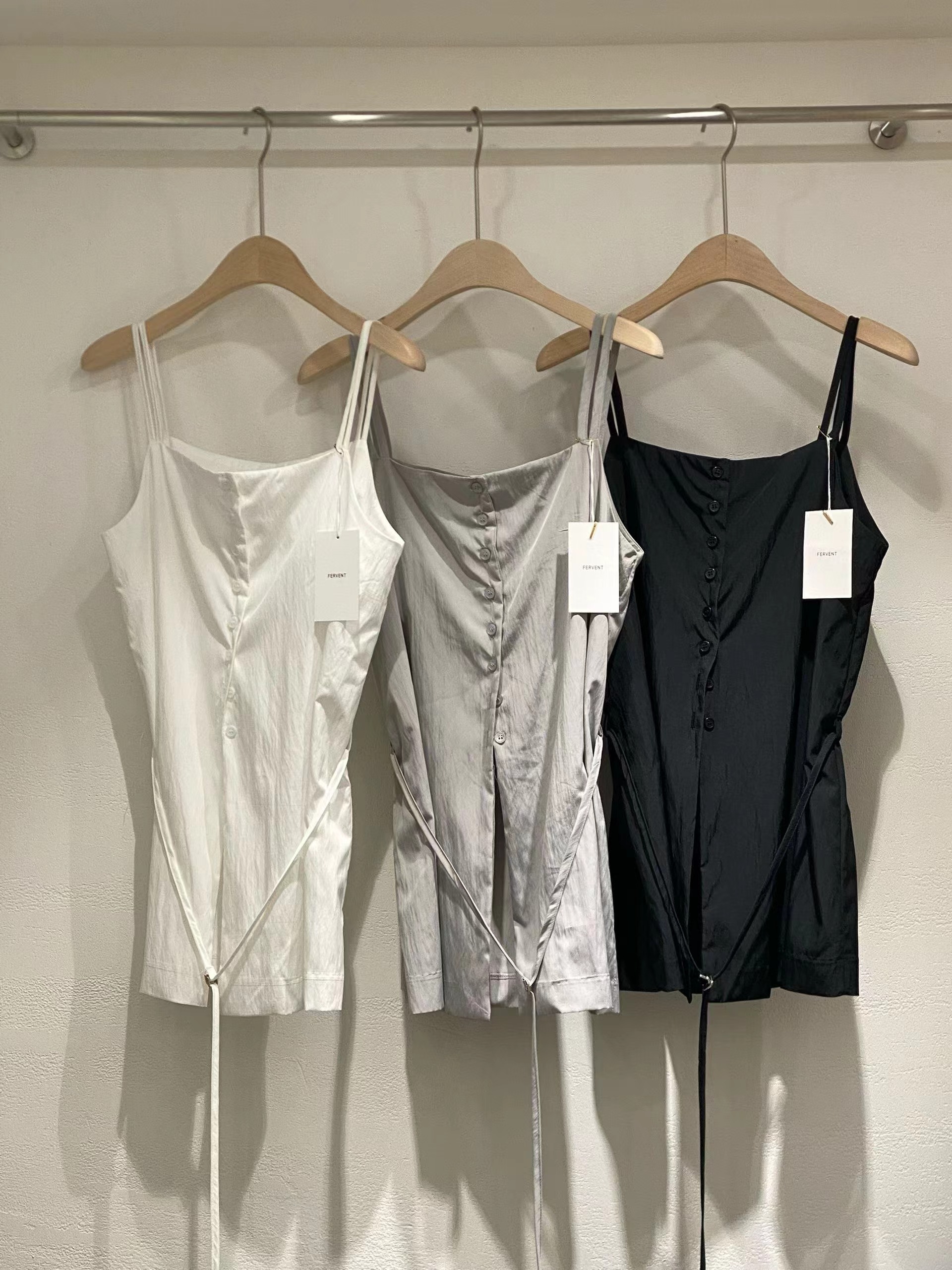 FERVENT東大門代購女裝新款真品職業人氣休閑熱賣吊帶背心FERVENT-2件起吊帶/背心圖色3左三色