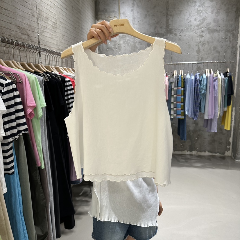 JUNI韓國東大門代購女裝新款熱賣休閑26夏季吊帶背心刺繡無袖my juni吊帶/背心圖色1