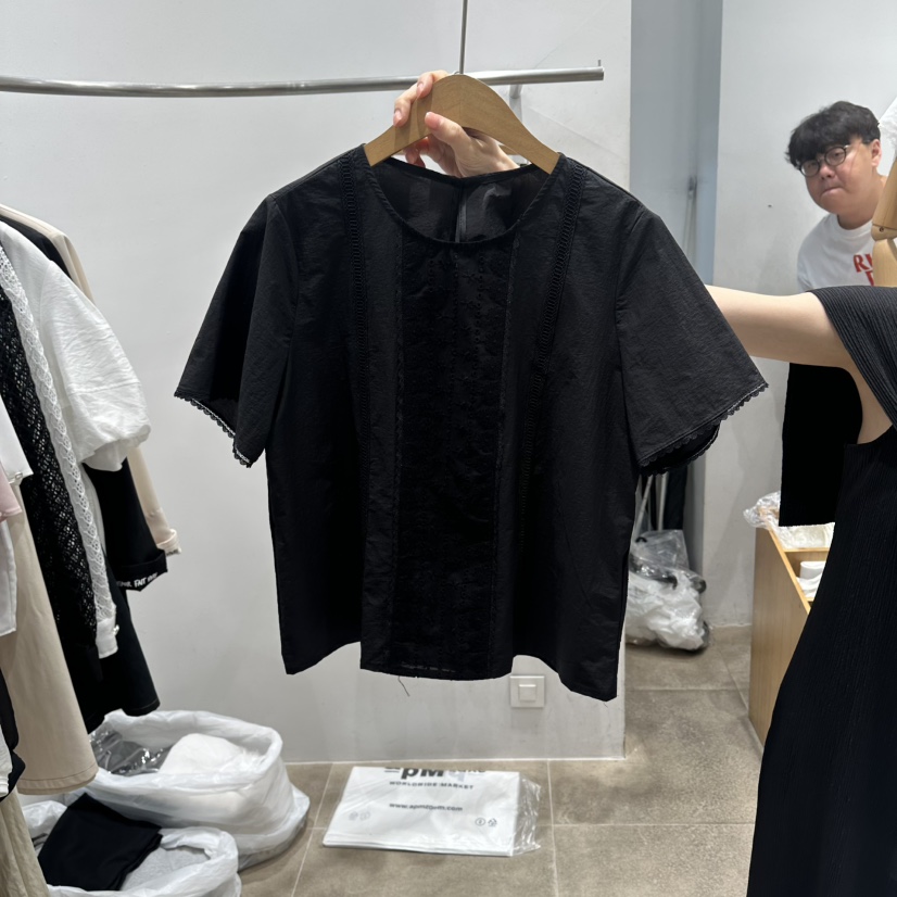 ENVY韓國代購女士新品熱賣26夏季推薦時尚人氣襯衫蕾絲衫ENVY襯衫/蕾絲衫圖色2
