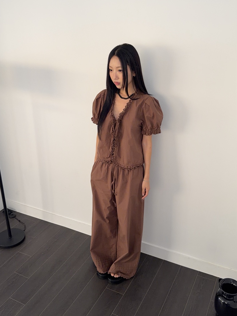 SUNDER MARKET韓國代購女裝新款26春夏襯衫蕾絲衫棉質褶邊SUNDER MARKET襯衫/蕾絲衫