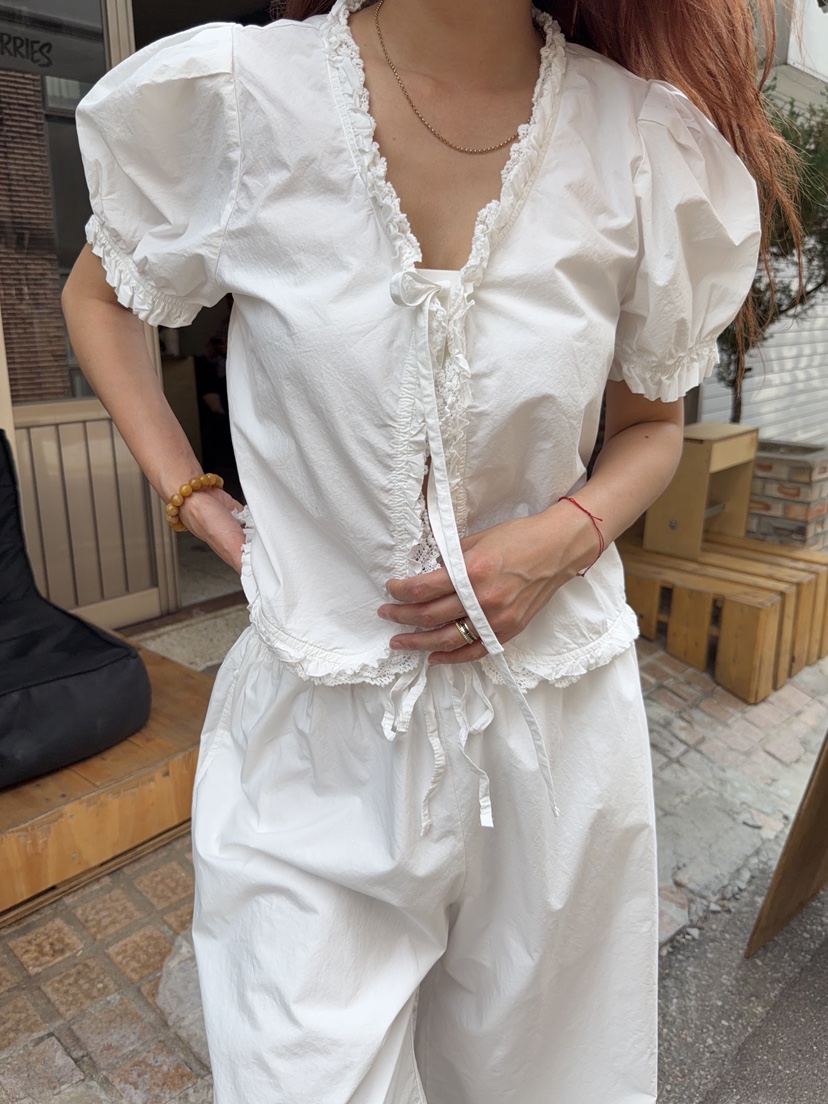 SUNDER MARKET韓國代購女裝新款26春夏襯衫蕾絲衫棉質褶邊SUNDER MARKET襯衫/蕾絲衫
