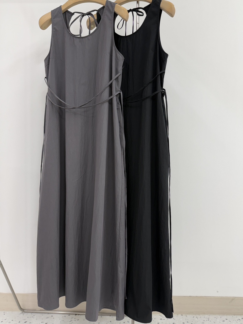 YIKHO STYLE東大門實拍女裝新品推薦熱賣人氣休閑連衣裙OPSYIKHO STYLE連衣裙