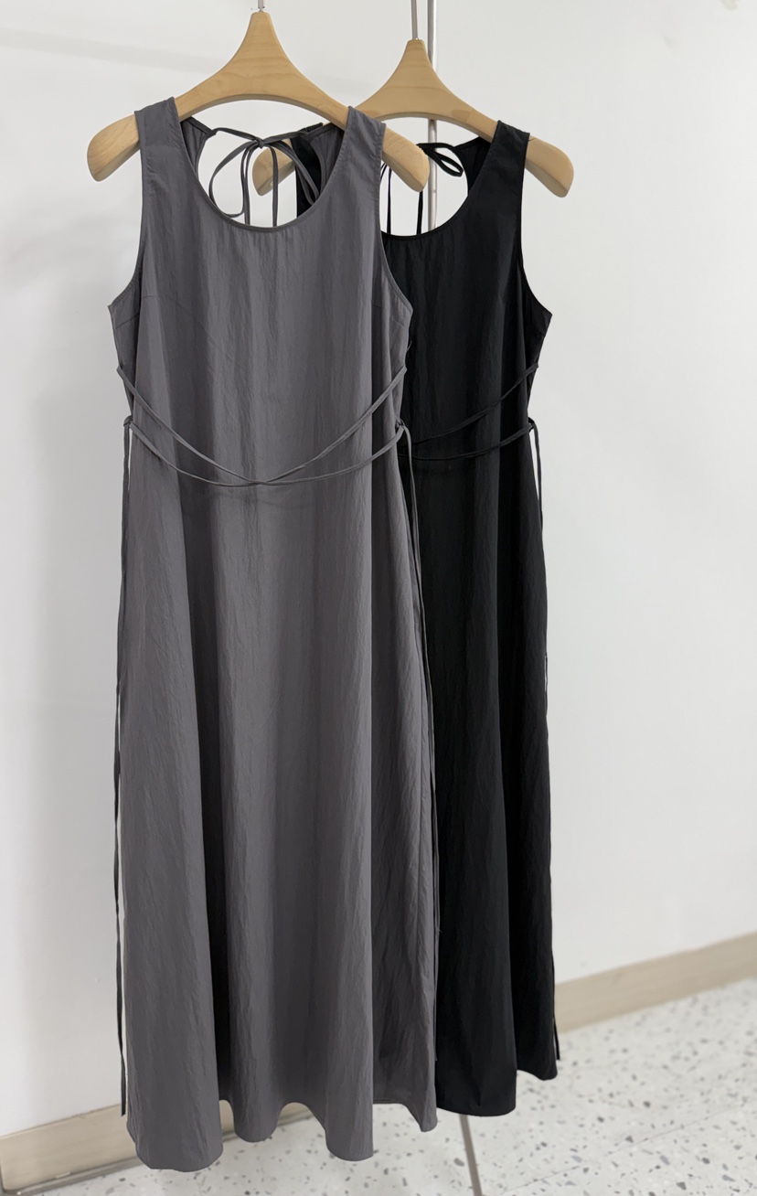 YIKHO STYLE東大門實拍女裝新品推薦熱賣人氣休閑連衣裙OPSYIKHO STYLE連衣裙