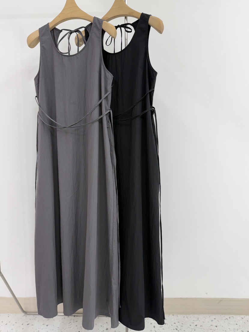 YIKHO STYLE東大門實拍女裝新品推薦熱賣人氣休閑連衣裙OPSYIKHO STYLE連衣裙