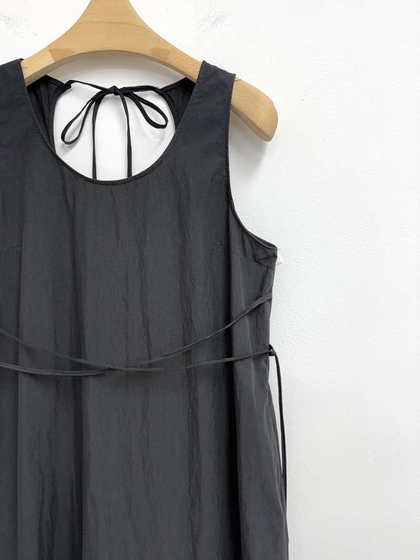 YIKHO STYLE東大門實拍女裝新品推薦熱賣人氣休閑連衣裙OPSYIKHO STYLE連衣裙