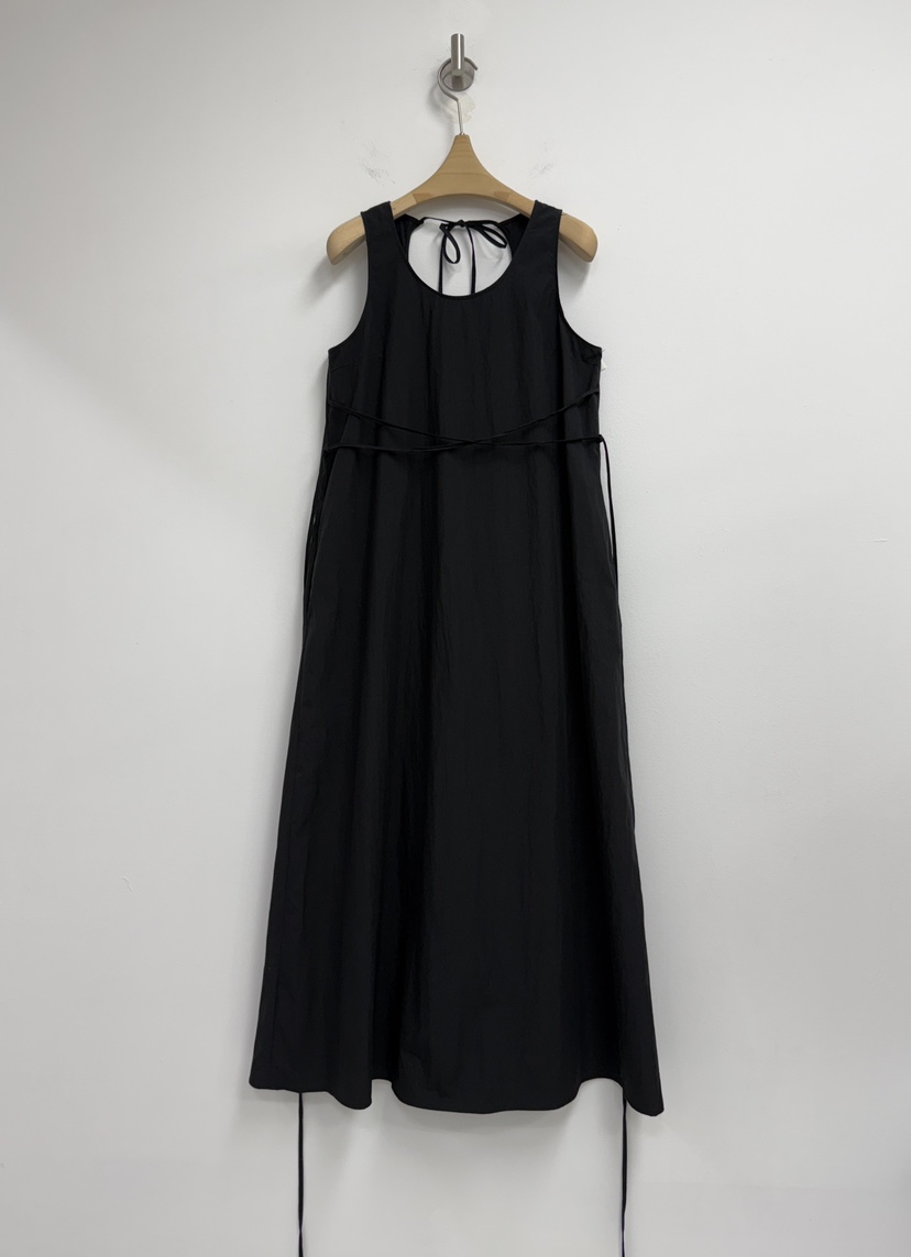YIKHO STYLE東大門實拍女裝新品推薦熱賣人氣休閑連衣裙OPSYIKHO STYLE連衣裙圖色2