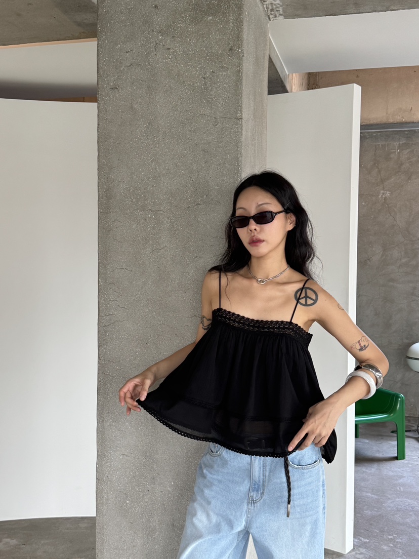 LIMLIMLIM東大門直郵女士新款時尚熱賣真品人氣吊帶背心刺繡LIM LIM LIM吊帶/背心