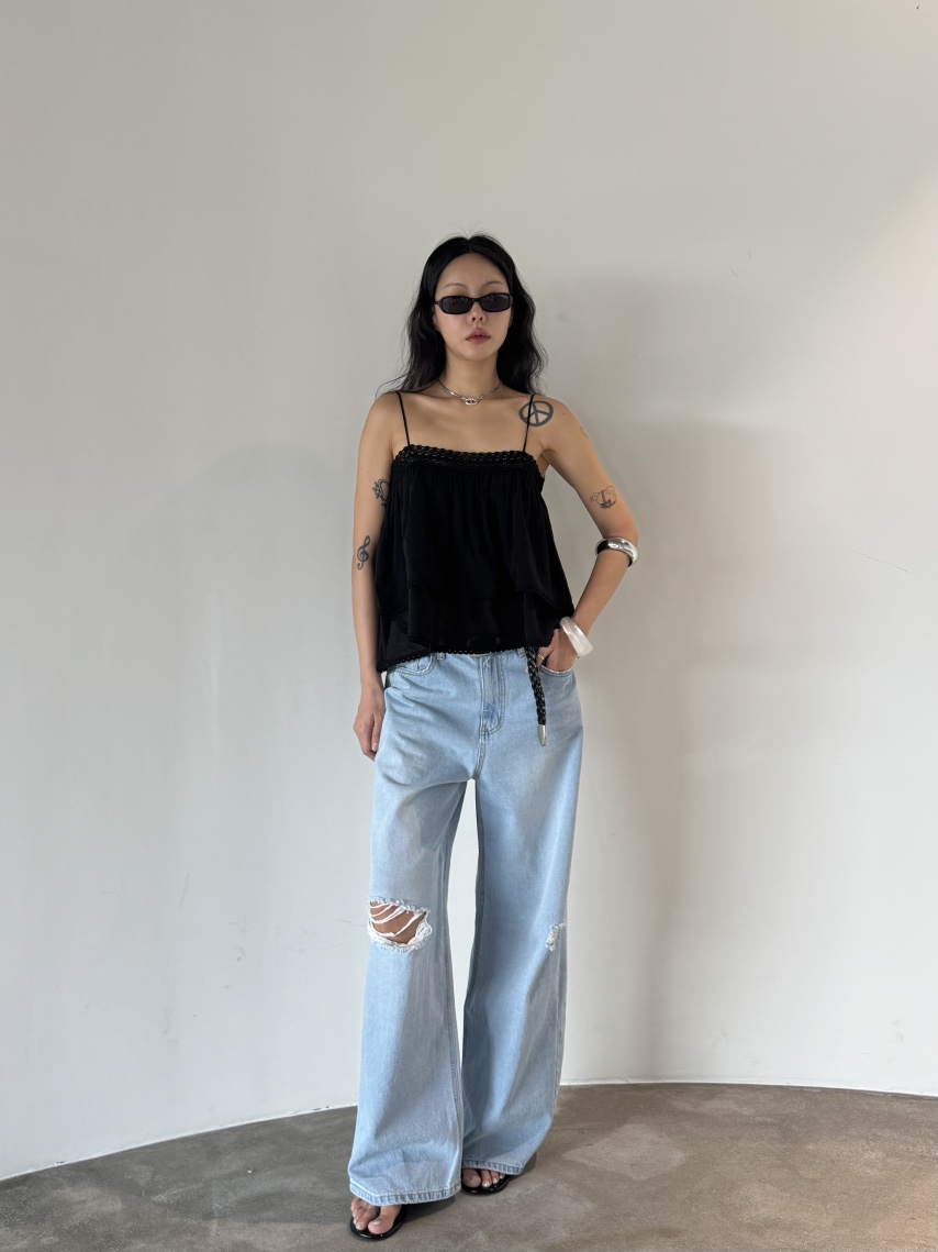 LIMLIMLIM東大門直郵女士新款時尚熱賣真品人氣吊帶背心刺繡LIM LIM LIM吊帶/背心