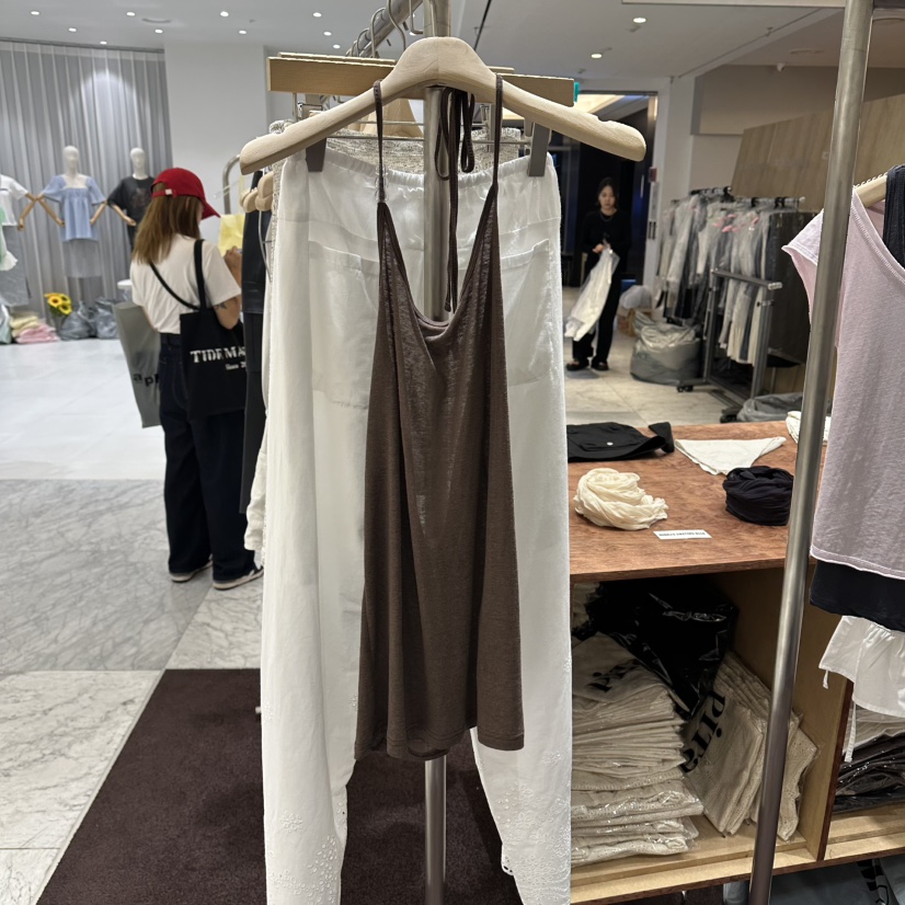 PITA/THEVERLIN東大門實拍女裝新品推薦人氣休閑吊帶背心PITA/THEVERLIN吊帶/背心圖色2