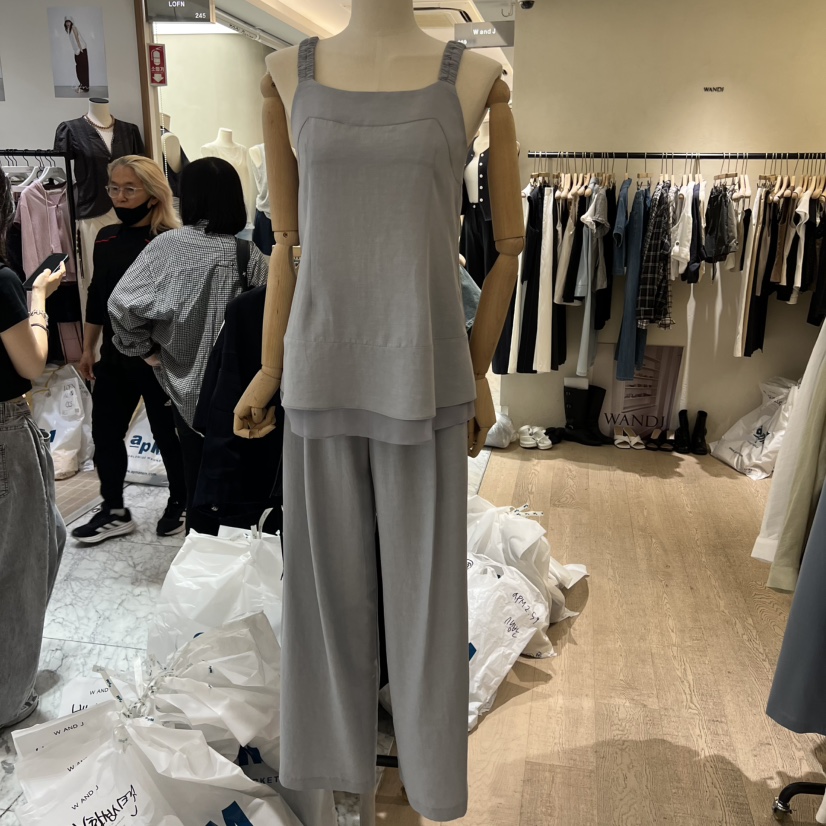 W AND J東大門實拍女士新品真品26夏季休閑時尚套裝套裝W AND J套裝圖色2