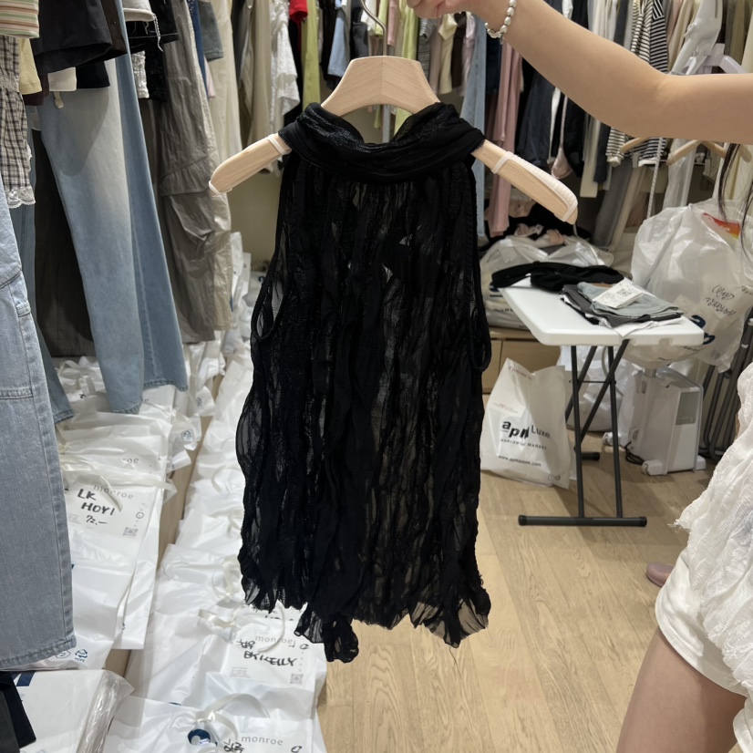 MEMOIRE東大門代購女裝新品推薦時尚26夏季吊帶背心高領無袖MEMOIRE吊帶/背心圖色2