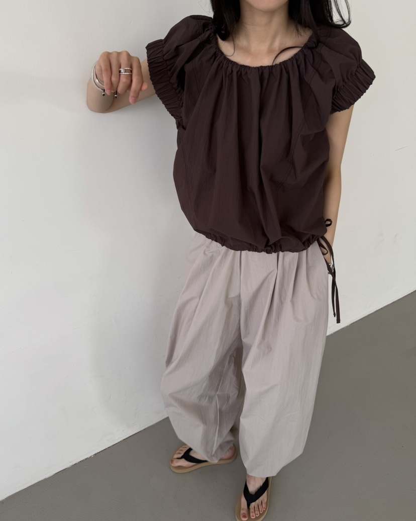 HOWDY/FACT THE NERD東大門代購女裝新款時尚襯衫蕾絲衫HOWDY/FACT THE NERD襯衫/蕾絲衫