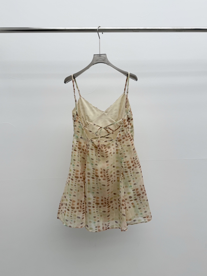 SEARE/PRETZEL東大門實拍女裝新品26夏季連衣裙Sale打折SEARE/PRETZEL連衣裙