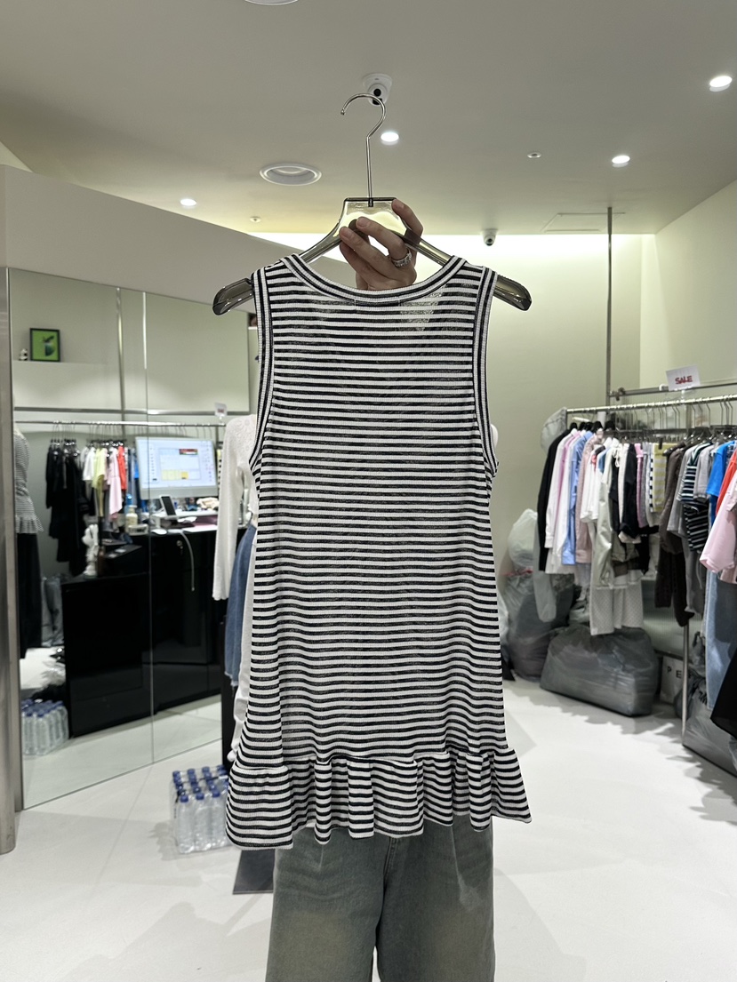 SEARE/PRETZEL韓國代購女士新款熱賣吊帶背心Sale打折褶皺無袖SEARE/PRETZEL吊帶/背心